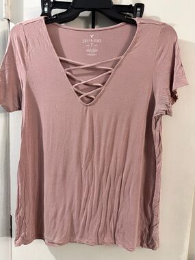 American Eagle Soft & Sexy Large Tee